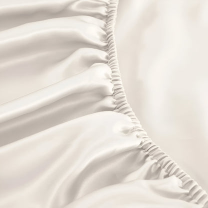 19 Momme Silk Deep Fitted Sheet - Close Up Of The Fitted Sheet - Ivory