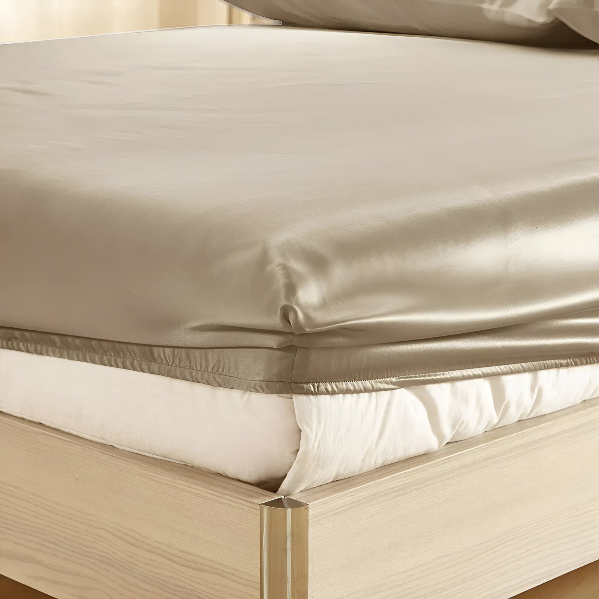 19 Momme Silk Deep Fitted Sheet - Corner Image Of The Fitted Sheet - Close Up - Main Product Image - Tan