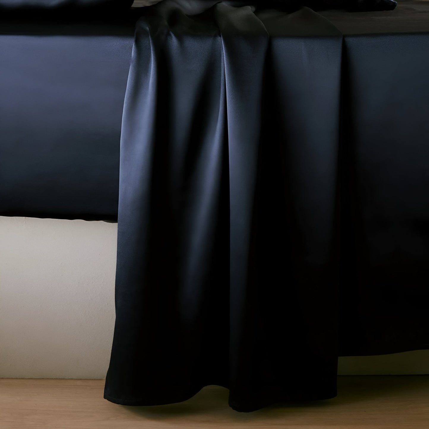 19 Momme Silk Flat Sheet - Front Side View - Close up - Main Product Image - Navy Blue