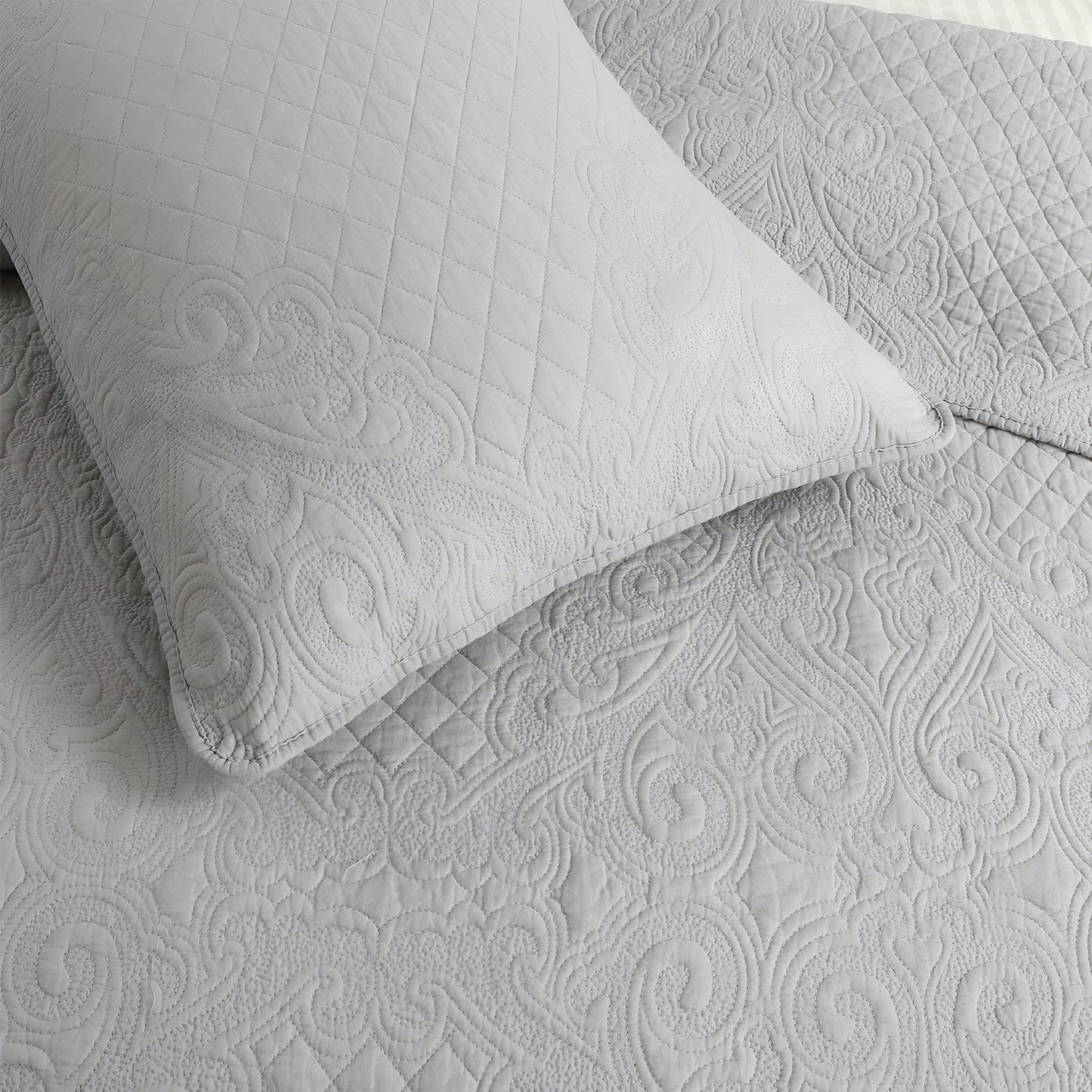 Alicia Cotton Bedspread Set - Close Up Of Detailing - Gray