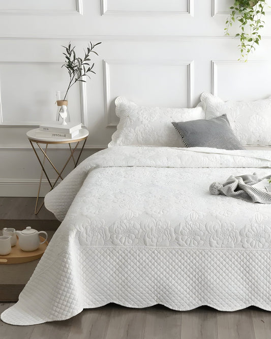 Amber Microfiber Bedspread - Bedspread - Bellevo Design