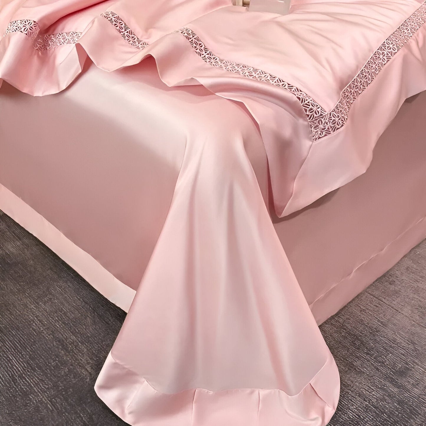 Anette Eucalyptus Coverlet Set - Corner Image - Close Up - Blush Pink