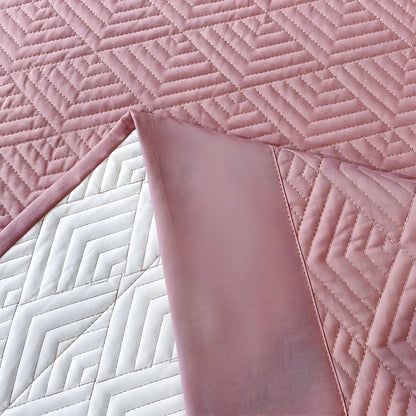 Ava Cotton Bedspread Set - Close Up Of Detailing - Pink