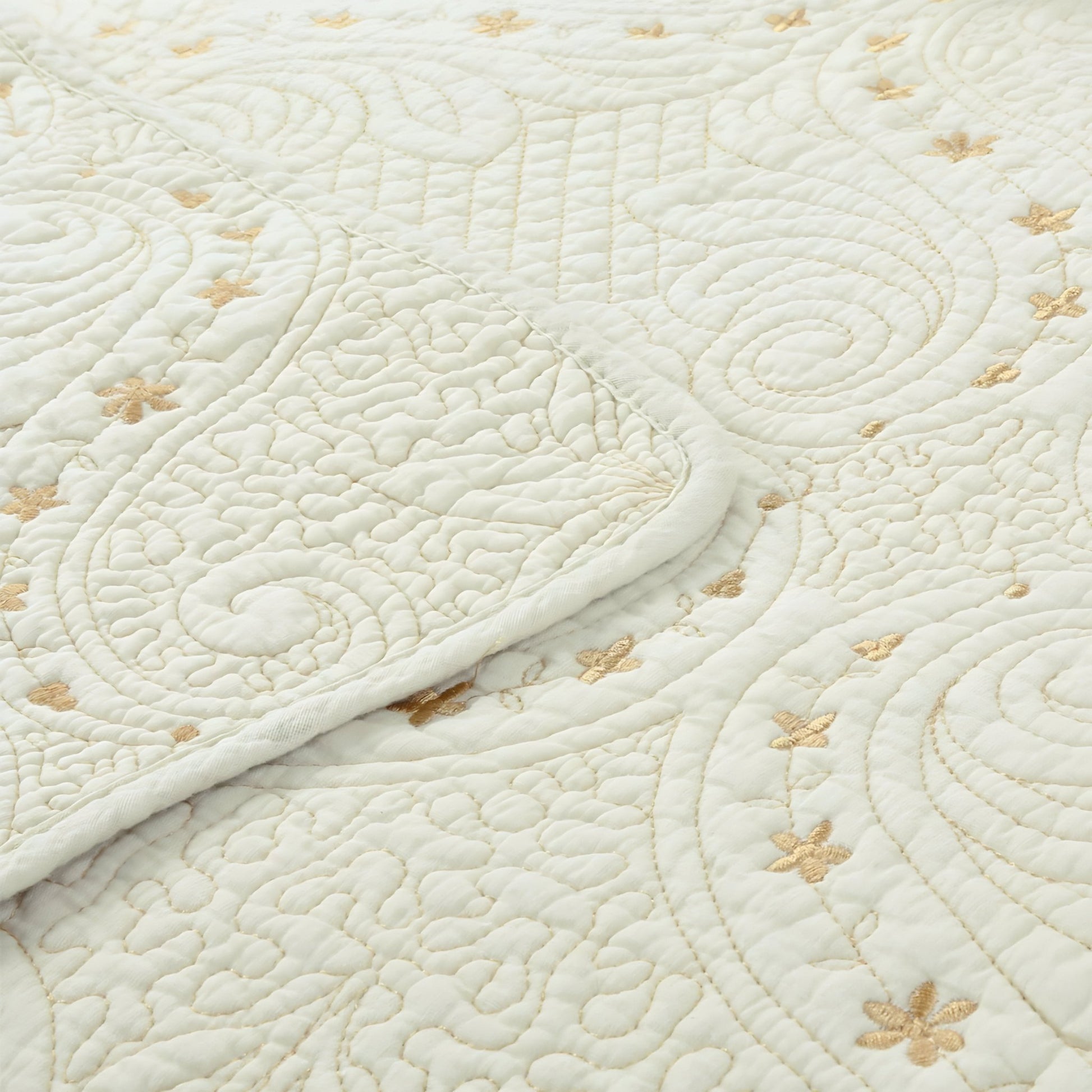 Celina Cotton Bedspread Set - Close Up Of Detailing - Cream