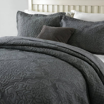 Elena Cotton Quilt Set - Front Side View - Close Up - Gray