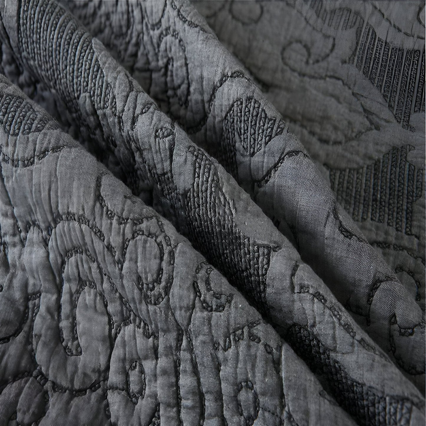 Elena Cotton Quilt Set - Close Up Of Quilt Detailing - Gray