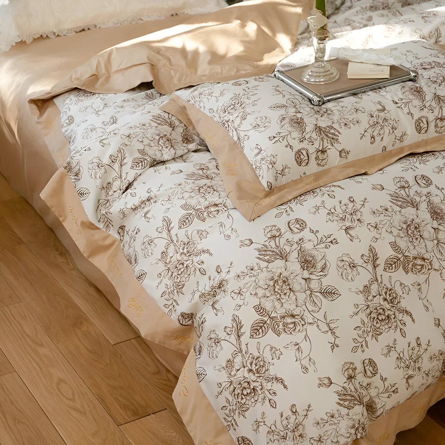 Holly Egyptian Cotton Bedding Set - Egyptian Cotton Bedding Set - Bellevo Design