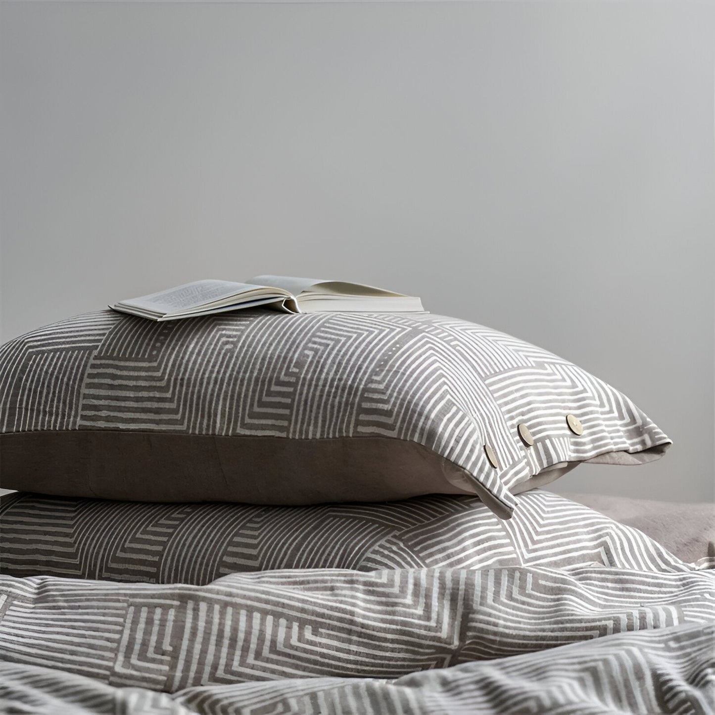 Rebecca Linen Bedding Set - Cotton Linen Bedding Set - Bellevo Design