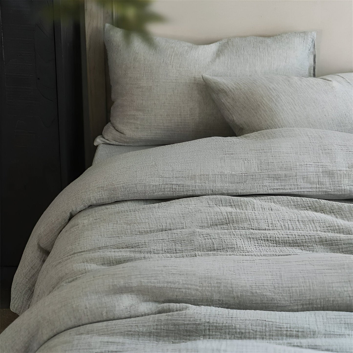 Robyn Linen Bedding Set - Close Up Of Pillowcases - Light Gray