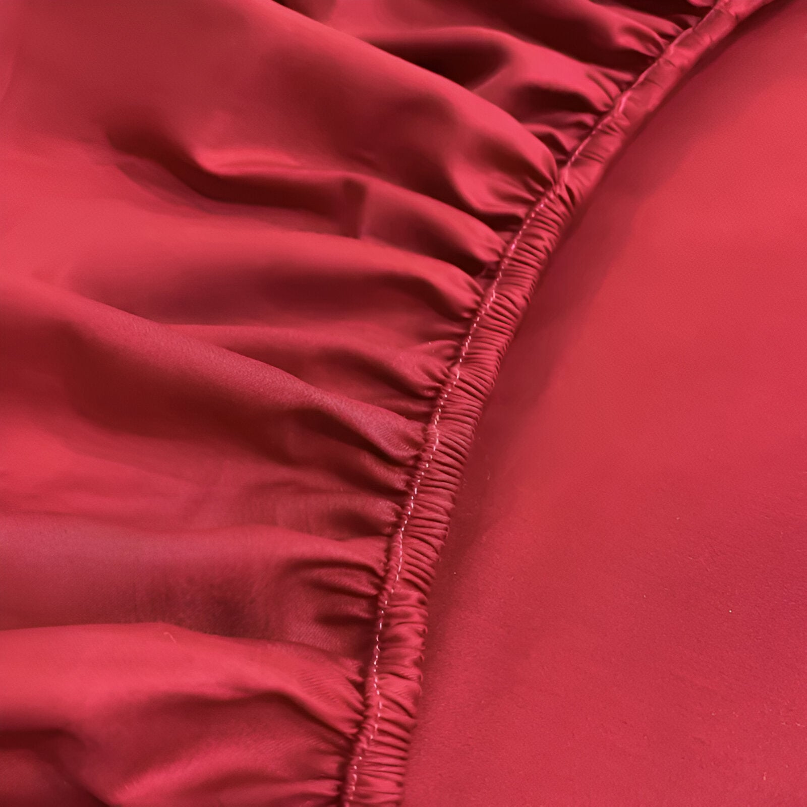 Roxy Egyptian Cotton Fitted Sheet - Close Up - Red