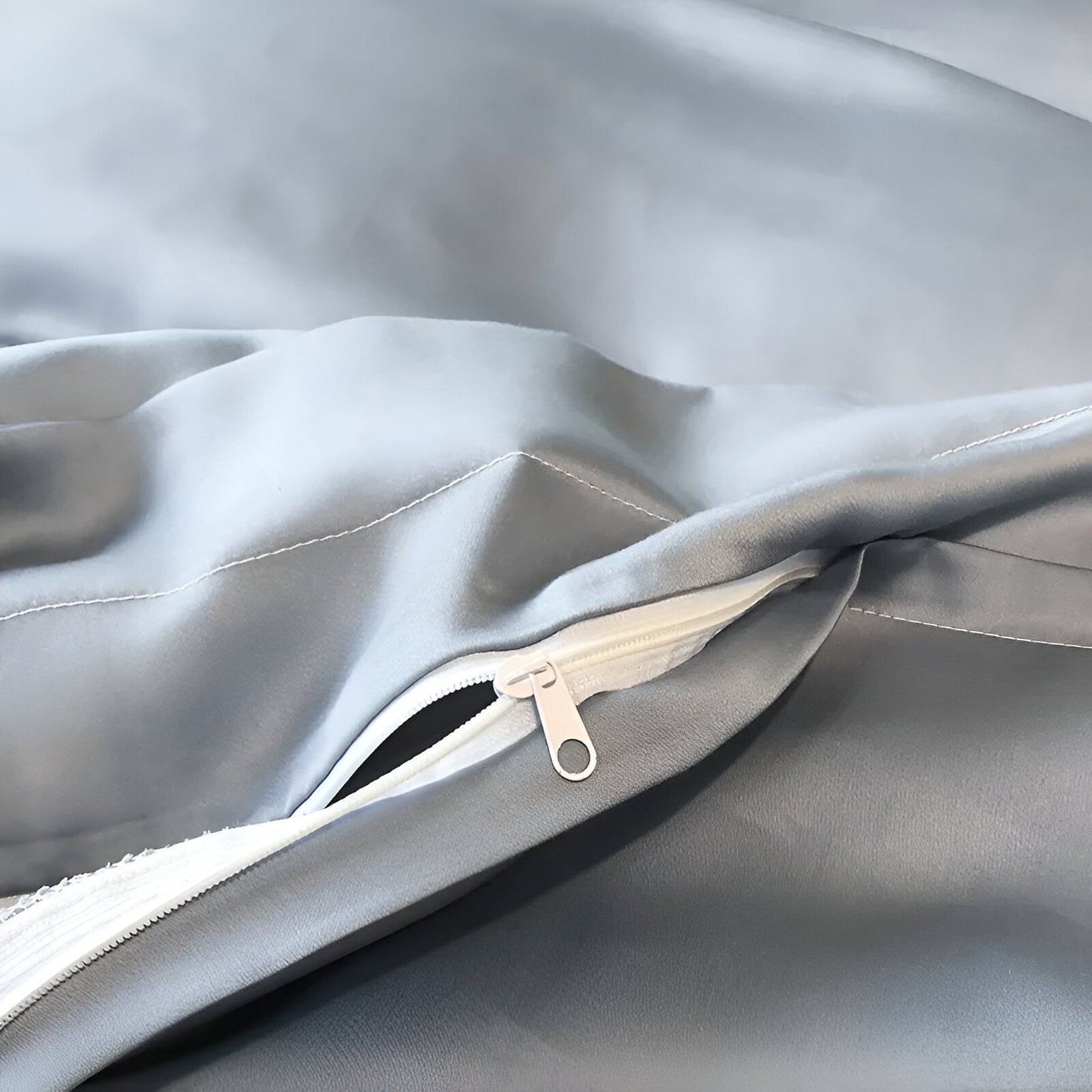 Ruby Eucalyptus Bedding Set - Close Up Of Zipper Closure - Silvery Blue