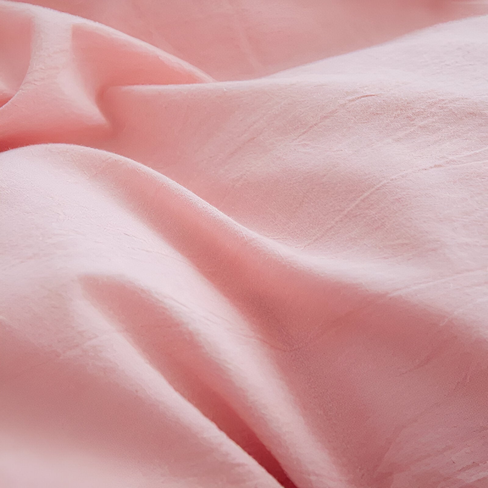 Stella Washed Cotton Bedding Set - Close Up Of Duvet cover - Pink